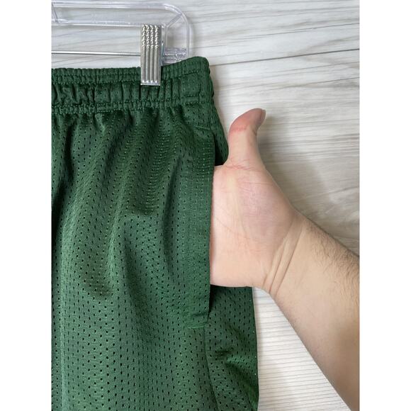 Under Armour Shorts Mens Large Green Mesh Athletic Lined Drawstring - Picture 3 of 12